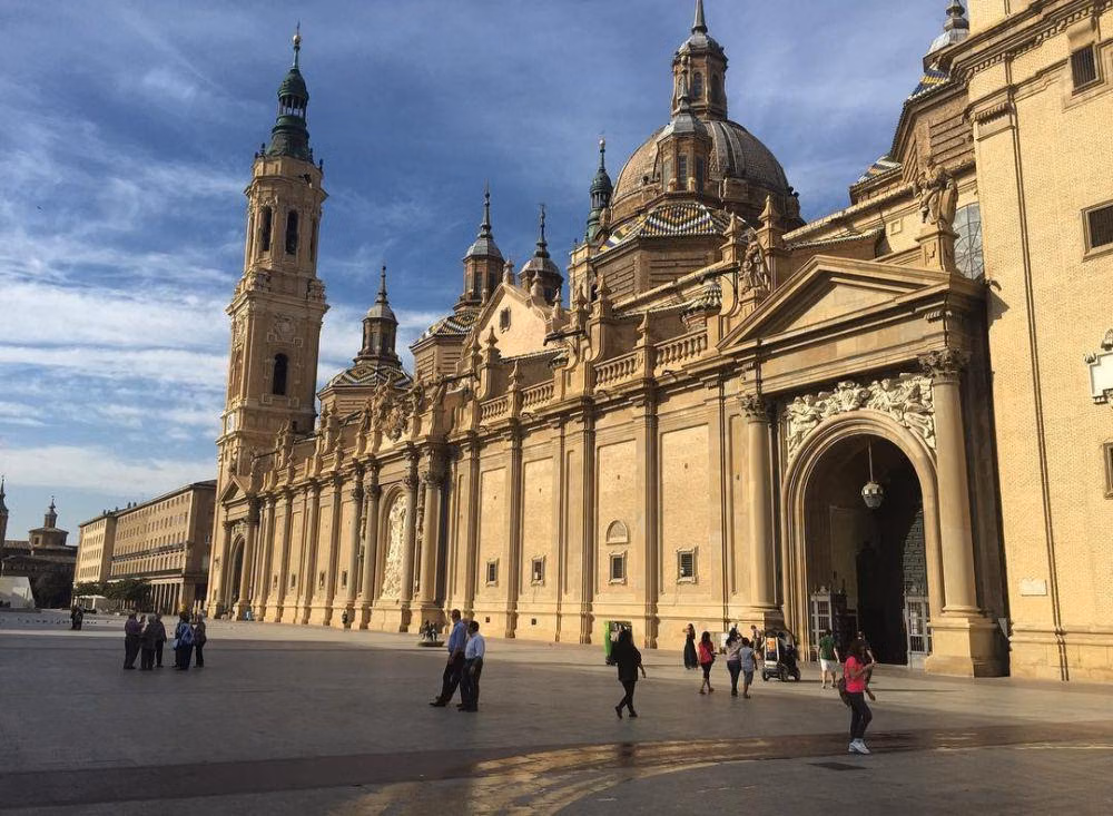 Wisata Zaragoza Spanyol